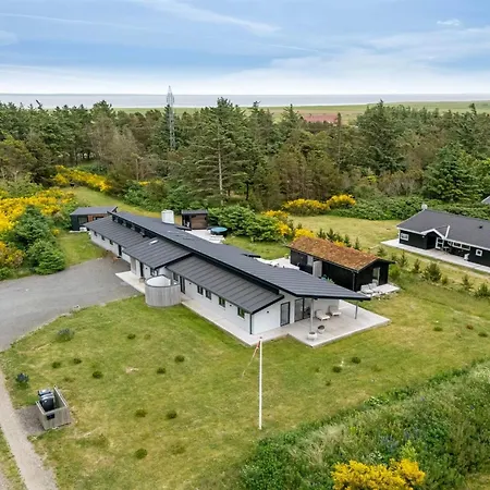 Nitis - 300m To The Fjord By Interhome