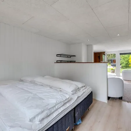 Nitis - 300m To The Fjord By Interhome *