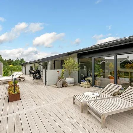 Nitis - 300m To The Fjord By Interhome *